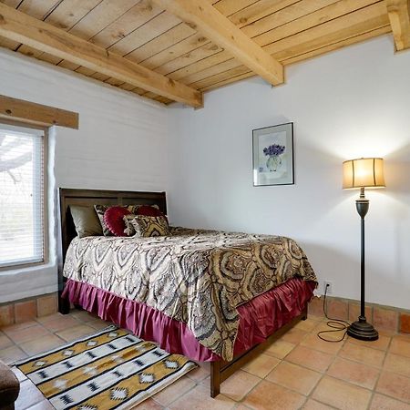 Las Cruces Home La Casa Blanca With Courtyard Eksteriør bilde