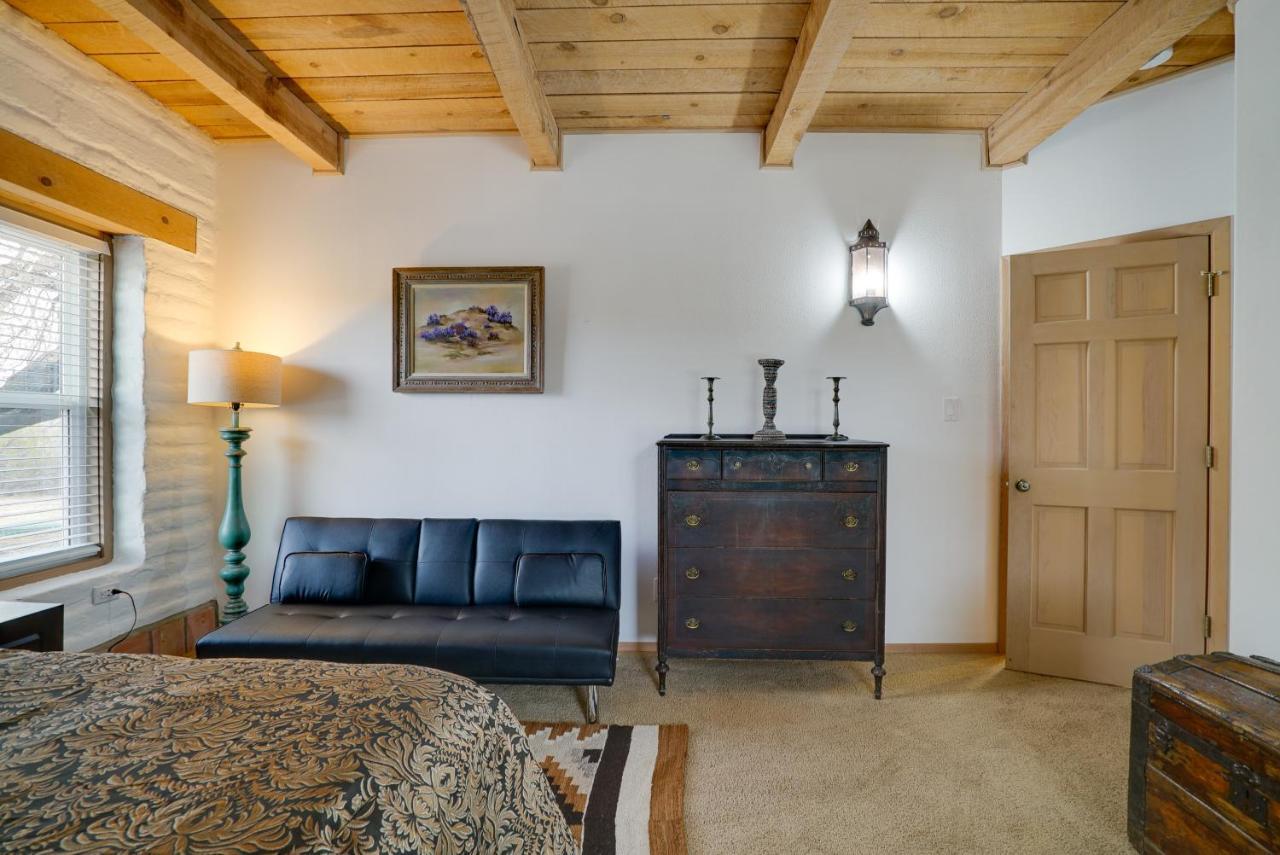Las Cruces Home La Casa Blanca With Courtyard Eksteriør bilde